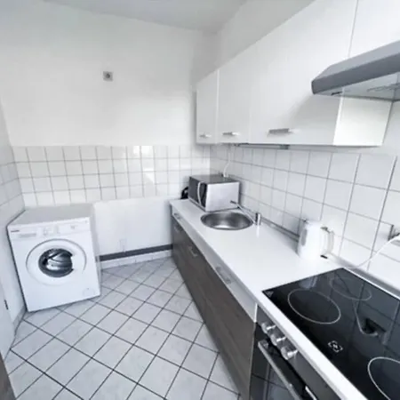 Appartement Zentral, Ruhig, 4Personen, Balkon, Waschmaschine à Chemnitz Extérieur photo