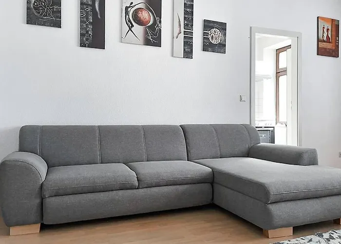 Zentral, Ruhig, 4Personen, Balkon, Waschmaschine